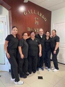 dentista familiar hispano en Houston, TX